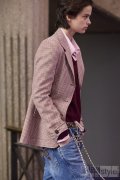 MIU MIU 2027春夏系列时装秀 WRANGLER® × MIU